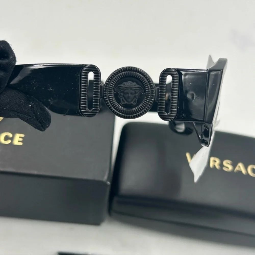 Unisex Versace Medusa head sunglasses 43815380/8 753-018-1403N made in Italy